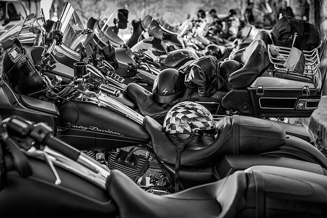 Le look biker - Le look motard - Club motard - Article de blog Durs à Cuire - Nicolas Masoni