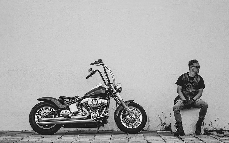 Le look biker - Le look motard - le style biker - Article de blog Durs à Cuire - Nicolas Masoni